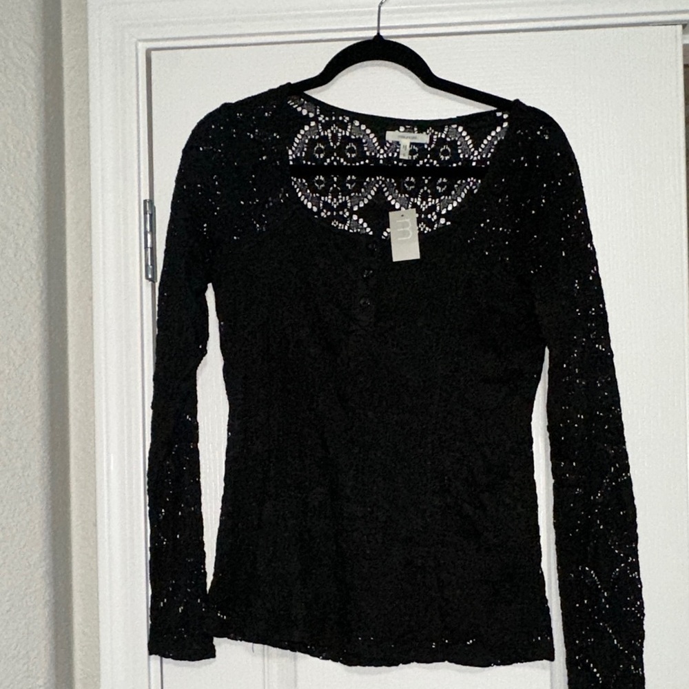 NWT Maurices Black Lace Long Sleeve Top size small